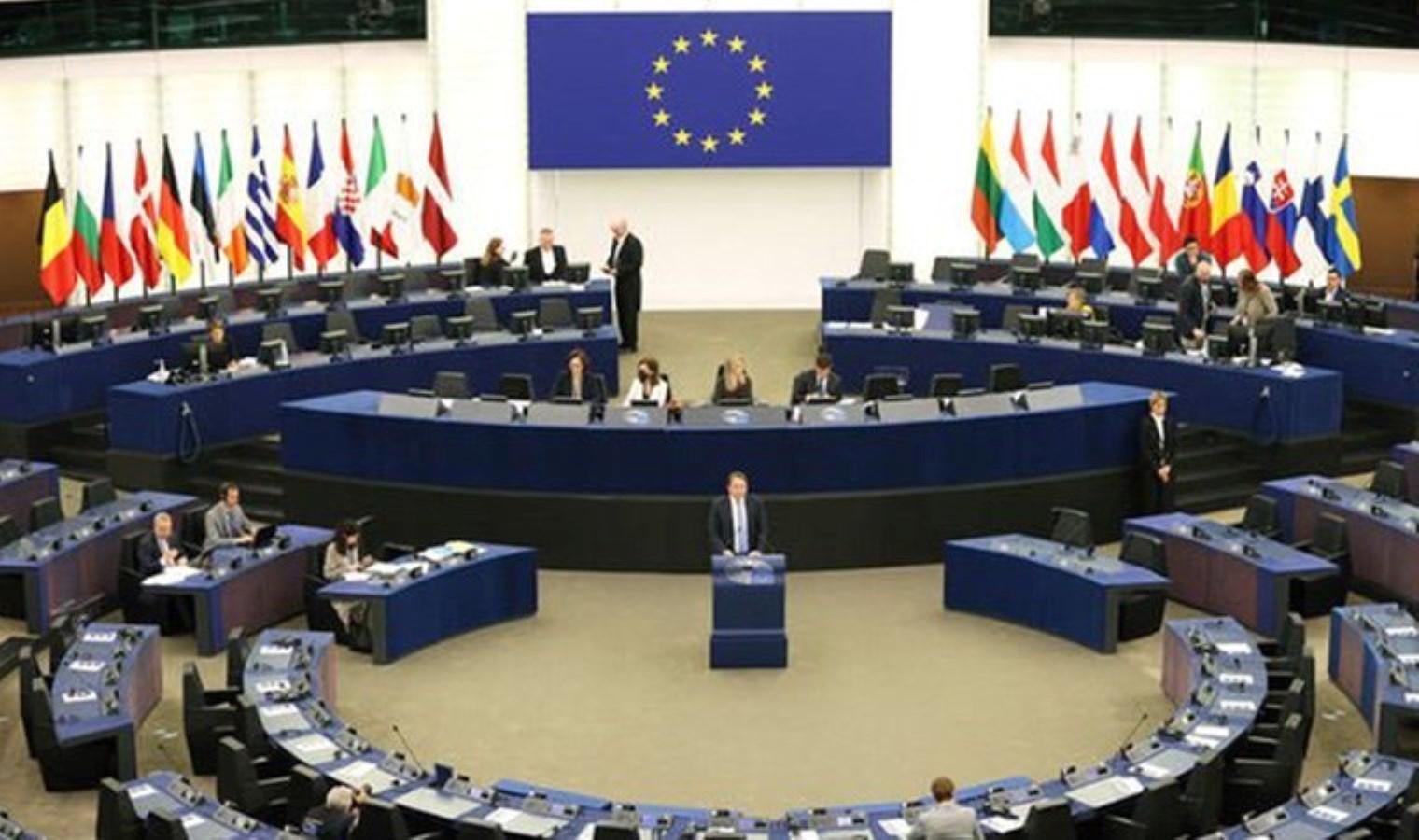 avrupa-siyasi-dinamikleri-ve-asiri-sagin-yukselisi-BRkFn6R5.jpg