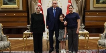 ayse-atesin-erdogan-gorusmesi-detaylari-PQtSqTET.jpg