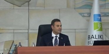 balikesir-buyuksehir-belediye-baskani-ahmet-akina-yanit-E2u885m4.jpg