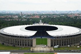 berlin-olimpiyat-stadi-ve-tarihi-tXFDllwR.jpg