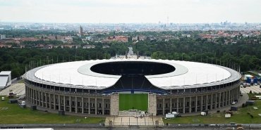 berlin-olimpiyat-stadi-ve-tarihi-tXFDllwR.jpg