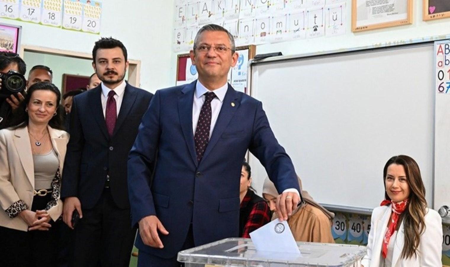 chp-manisa-il-danisma-kurulu-toplantisi-v3VH6sa6.jpg