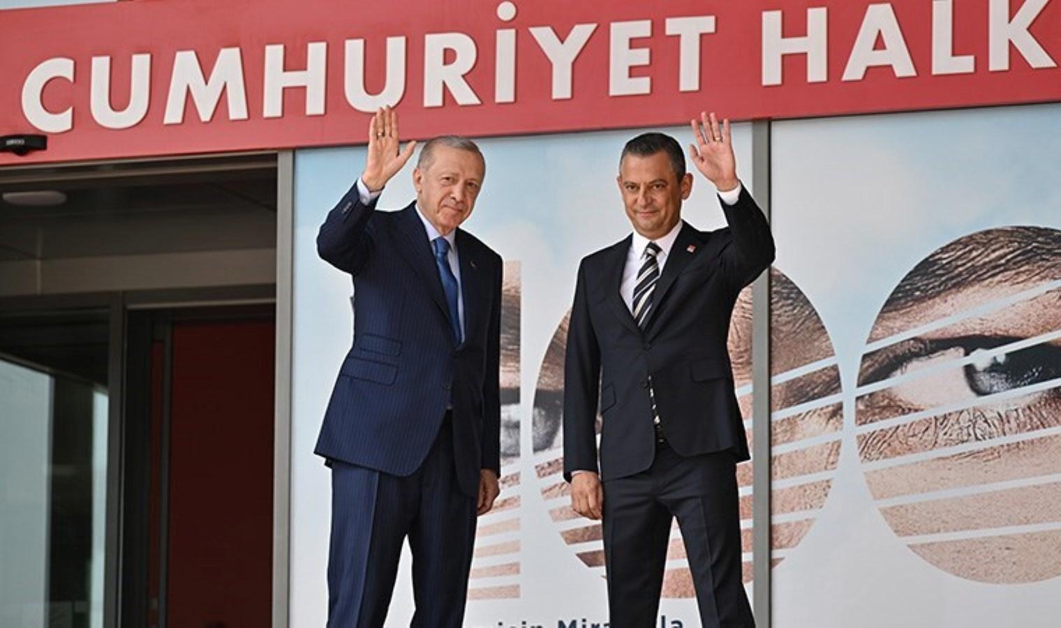 cumhurbaskani-erdogan-chp-genel-merkezinde-bulustu-vHnreOZQ.jpg