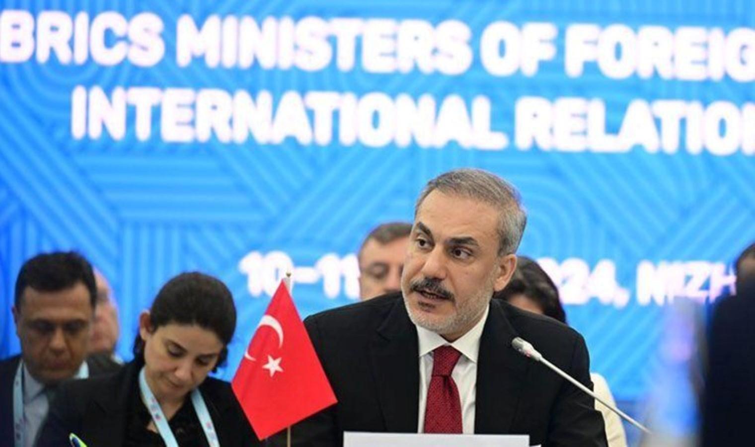 disisleri-bakani-hakan-fidanin-brics-ile-ilgili-aciklamalari-b8ZiFfhN.jpg