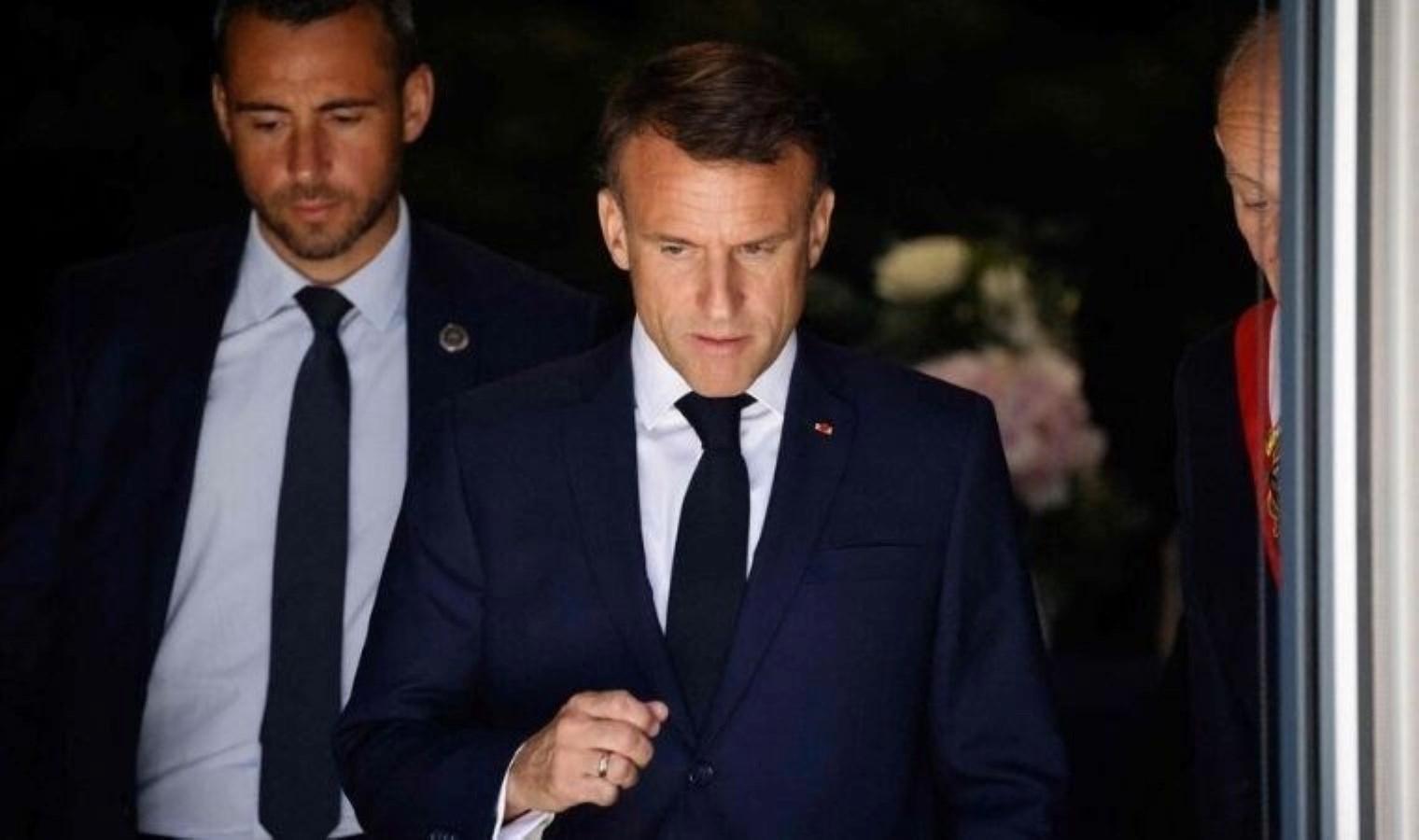 emmanuel-macronun-yeni-hukumet-karari-ve-cumhuriyetci-kanatin-birlesmesi-c54eVV3T.jpg