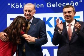 erdoganin-programdaki-konusmasi-ve-zs-candan-olayi-A49NfVcj.jpg