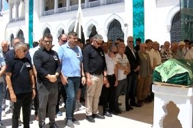 fatma-karanfilin-ardindan-sevenlerinin-ve-meslektaslarinin-vefati-uzerine-yorumlari-IkGDQEML.jpg