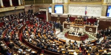 fransada-asiri-sagin-yukselisi-ve-frexit-ihtimali-xIhsXVYy.jpg