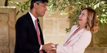 g7-zirvesinde-italya-basbakani-georgia-meloni-ve-birlesik-krallik-basbakani-rishi-sunak-arasindaki-sicak-karsilama-95zmFpVK.jpg