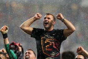 galatasaray-teknik-direktoru-okan-buruktan-onemli-aciklamalar-szIAbm3u.jpg