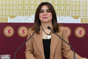 gulistan-kilic-kocyigit-kayyum-kararlarina-karsi-mucadele-edecegiz-D9kiVEQ7.jpg