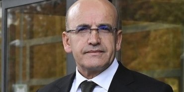 hazine-ve-maliye-bakani-mehmet-simsekten-one-cikanlar-nHZlznLd.jpg