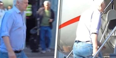 julian-assange-ve-abd-ile-anlasma-2AguElmR.jpg