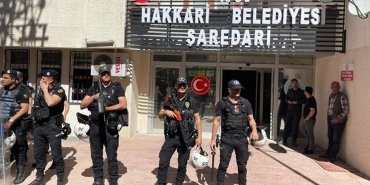 kayyum-kararina-tepkiler-ve-haluk-ipekin-aciklamalari-dmt1s5GT.jpg