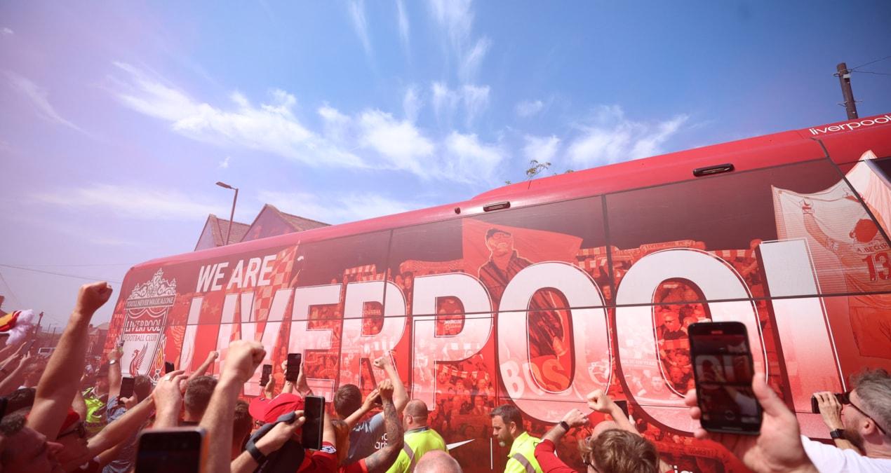 liverpool-fc-tarihin-derinliklerinden-gelen-buyuk-bir-kulup-u429cGGU.jpg