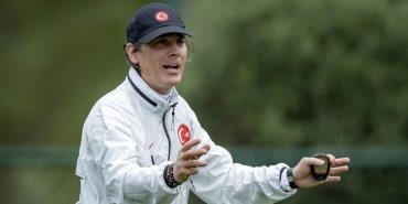 montella-ve-hakan-calhanoglu-hazirlik-maci-oncesi-aciklamalarini-yapti-Ij9O8eN4.jpg