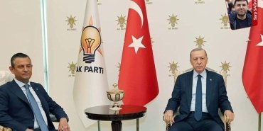 ozgur-ozel-erdogan-gorusmesi-oncesi-parti-kurmaylarini-dinledi-XGKgKk16.jpg