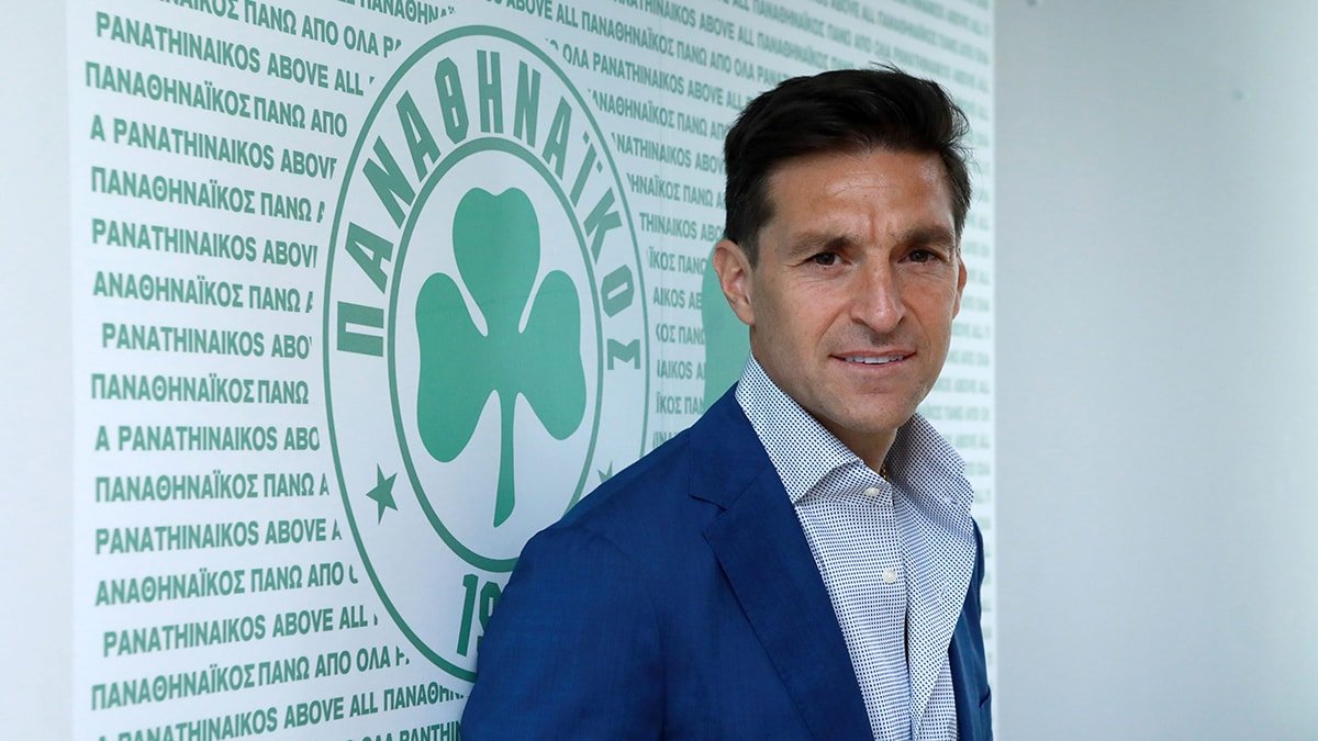 Diego Alonso Kimdir?