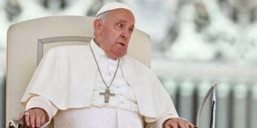 papa-francis-kuresel-borc-krizi-ve-cozum-onerileri-tkqluHUi.jpg