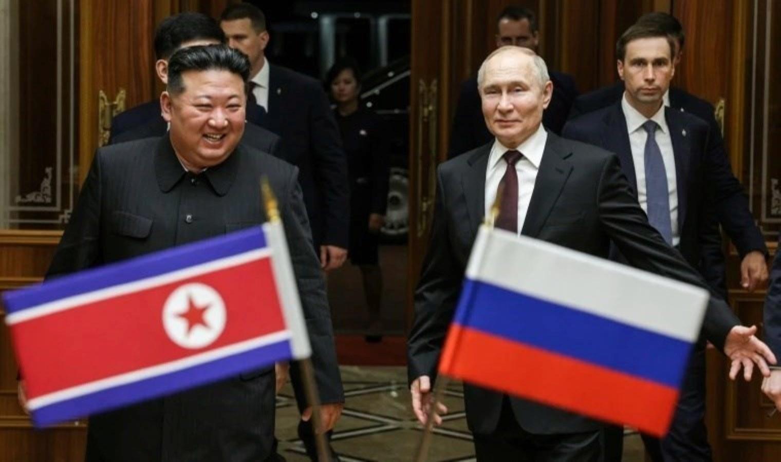 rusya-ve-kuzey-kore-liderlerinden-tarihi-bulusma-6LxhNb2P.jpg