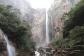 sosyal-medyada-viral-olan-yuntai-selalesi-videosu-fAun92qp.jpg