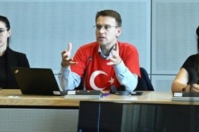stano-brukselde-turk-gazetecilerle-ab-turkiye-iliskilerini-degerlendirdi-9daO41i9.jpg