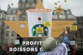 starbucksta-satislar-geriliyor-AsHXcg9J.jpg