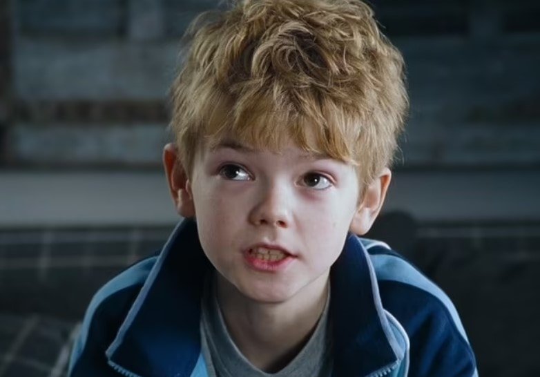 Talulah Riley ve Thomas Brodie-Sangster Evlendi