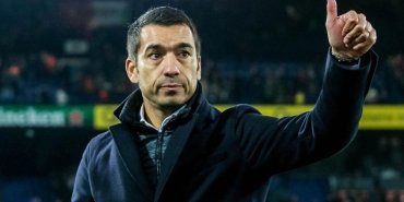 teknik-direktor-giovanni-van-bronckhorst-besiktasta-E9ejYbFn.jpg
