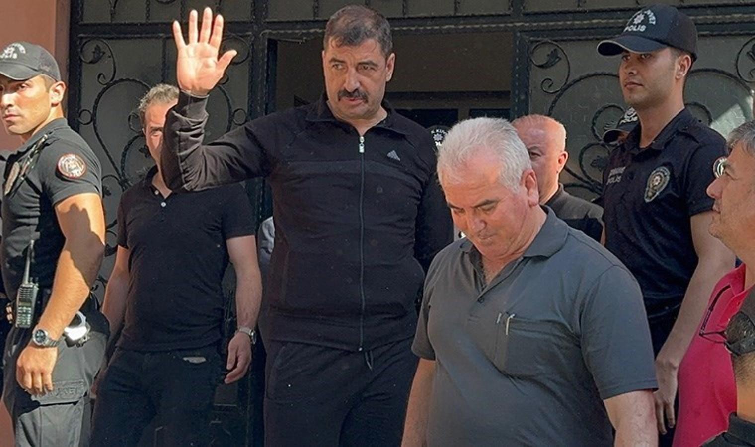 tutuklanan-belediye-baskani-hikmet-donmez-hakkinda-gelismeler-btGSgbwC.jpg