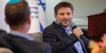 van-hollen-israilin-filistine-yonelik-politikalari-elestirildi-R32X3ABW.jpg