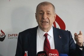 zafer-partisi-genel-baskani-umit-ozdag-kocaeli-il-teskilatinda-rozet-takti-pd2kL3FE.jpg