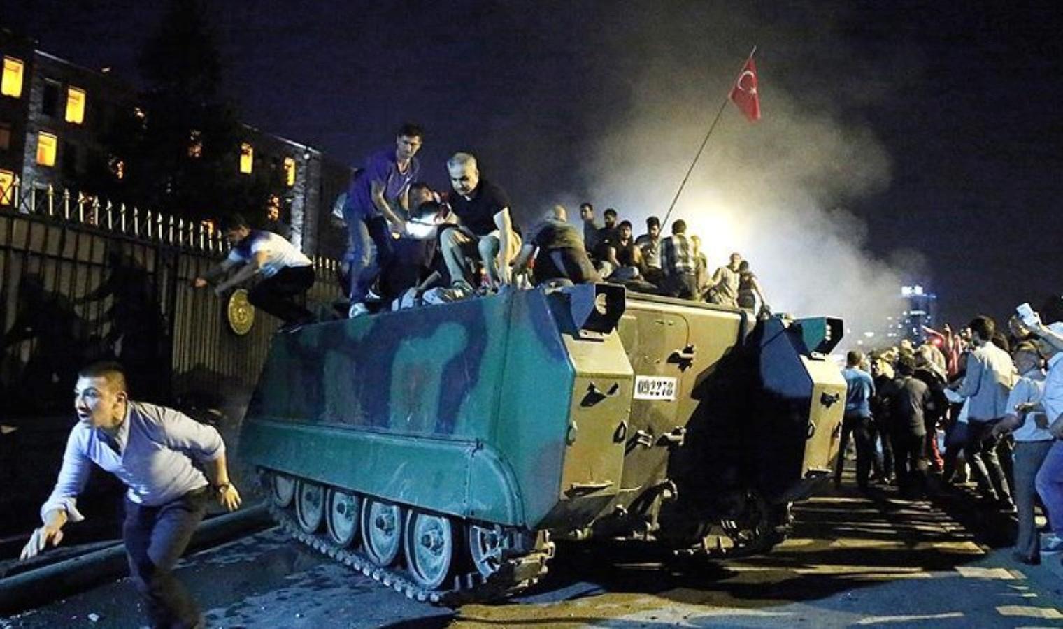 15-temmuz-mesajlari-baskanlar-ve-bakanlar-GX2Nzi5Q.jpg