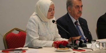 akp-genel-merkez-sosyal-politikalar-baskanligi-calistayi-UxAGfPii.jpg