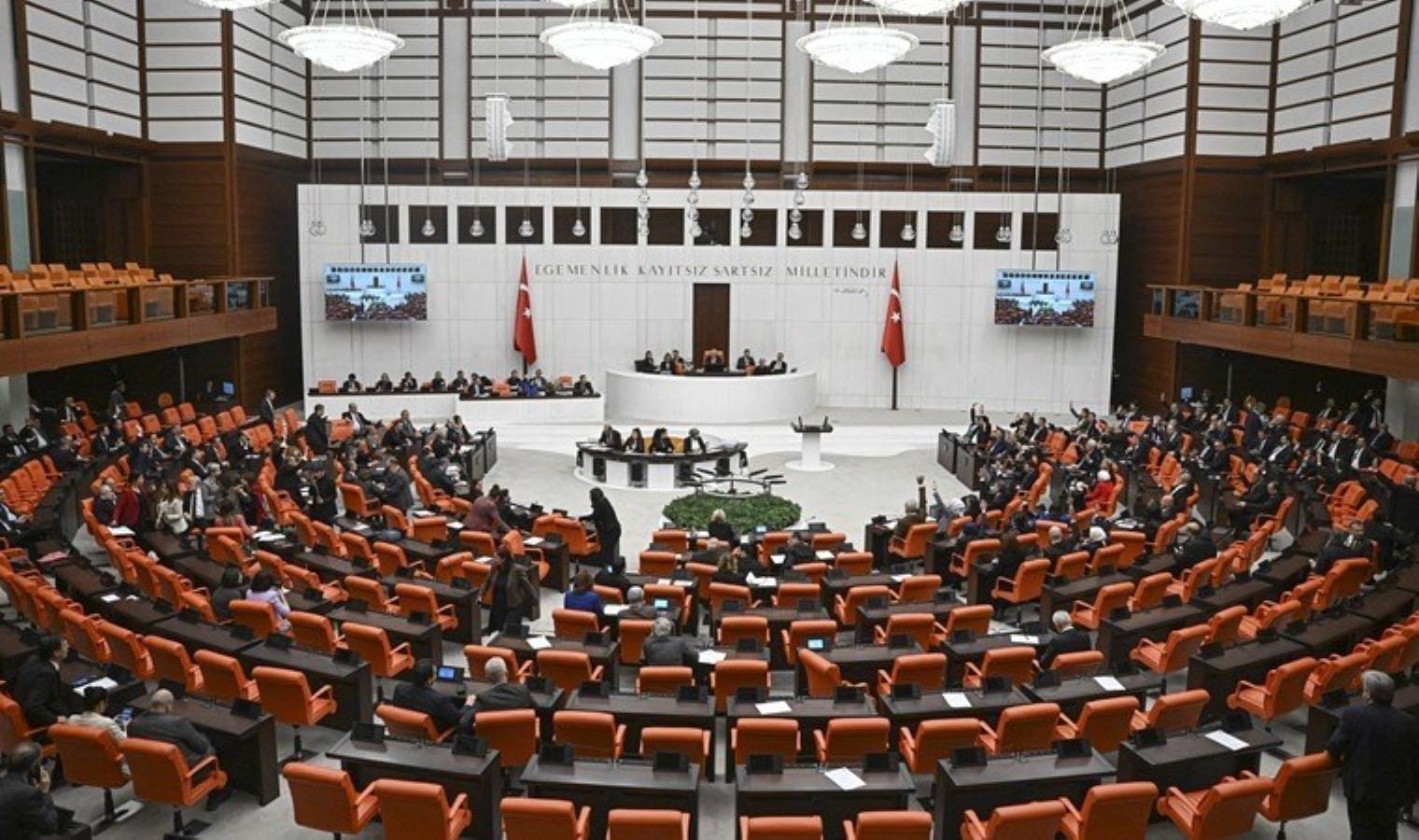 akpnin-9-yargi-paketi-detaylari-ve-degisiklikler-7HOsn6NZ.jpg