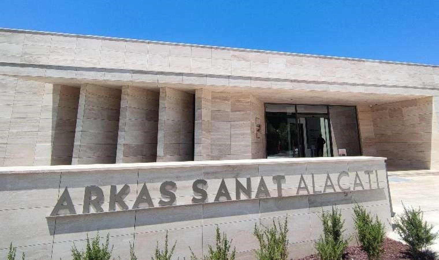 alacatiya-sanat-ve-kultur-merkezi-acildi-Nmx9PxQE.jpg