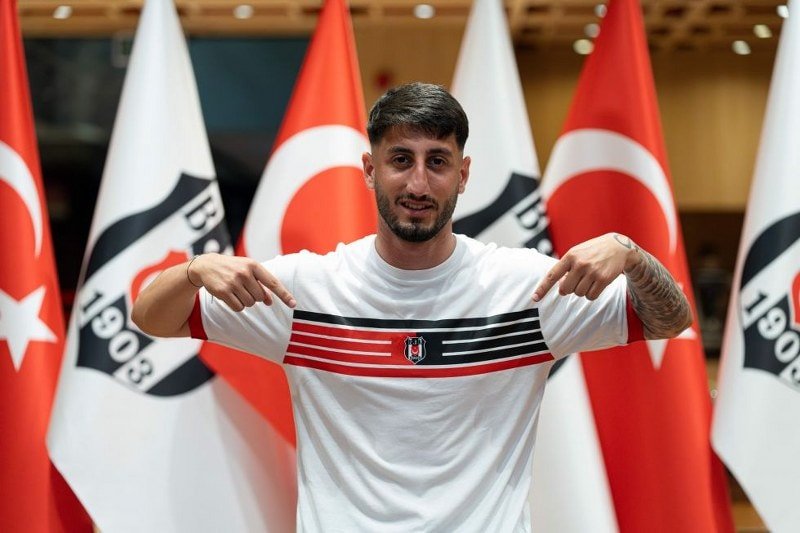 Beşiktaş, Can Keleş'i Kadrosuna Kattı