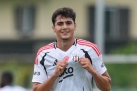 besiktasin-genc-yildizlari-mustafa-erhan-hekimoglu-ve-yakup-arda-kilic-ZQVwiZ9e.jpg
