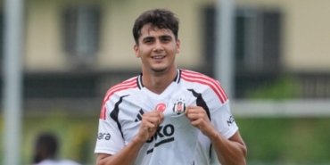 besiktasin-genc-yildizlari-mustafa-erhan-hekimoglu-ve-yakup-arda-kilic-ZQVwiZ9e.jpg
