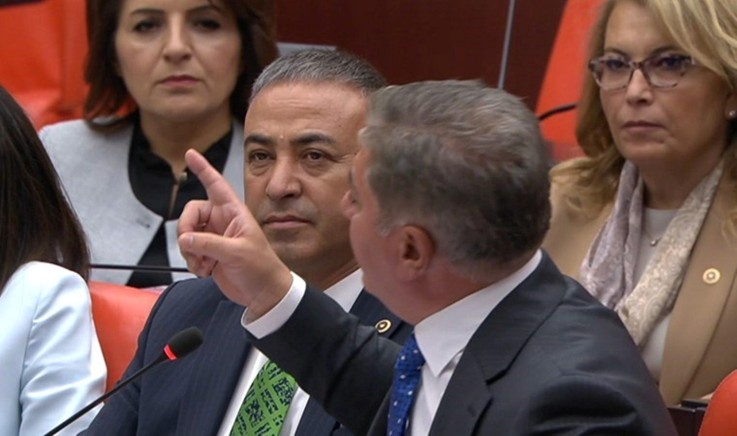 chpli-murat-emirden-tbmmde-sert-elestiriler-eKGcbXtE.jpg