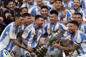 copa-america-skandali-arjantinli-futbolcularin-irkci-tezahuratlari-easNjuIF.jpg