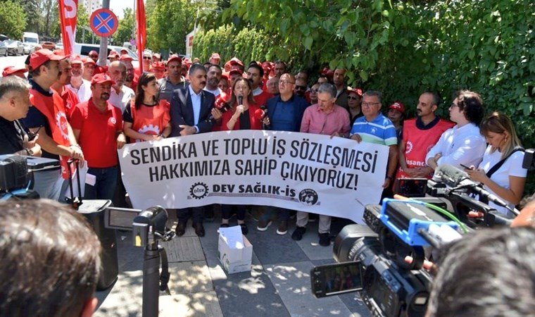 DİSK Genel Başkanı Arzu Çerkezoğlu'ndan Sendikal Haklar Üzerine Basın Açıklaması