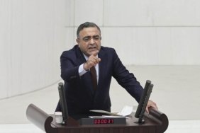 diyarbakir-tarihi-ptt-binasinin-kafe-isletmesine-donusturulmesi-tartismasi-LkFlcz72.jpg