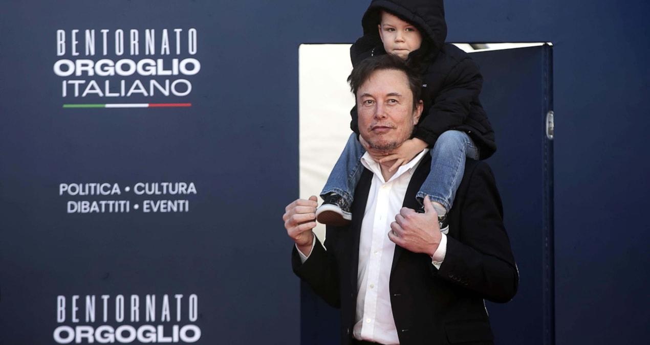 elon-musk-ve-grimes-arasindaki-velayet-mucadelesi-eQVhEHKU.jpg