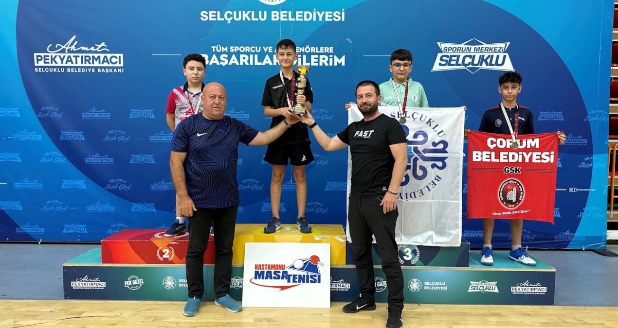 eti-bakir-destekli-genc-masa-tenisi-yildizi-kuzey-gundogdu-turkiye-sampiyonu-ZPUXJhGd.jpg