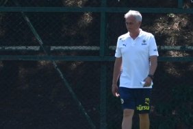 fenerbahce-lugano-ile-sampiyonlar-ligi-eleme-turu-macina-cikiyor-kO1SNGnA.jpg
