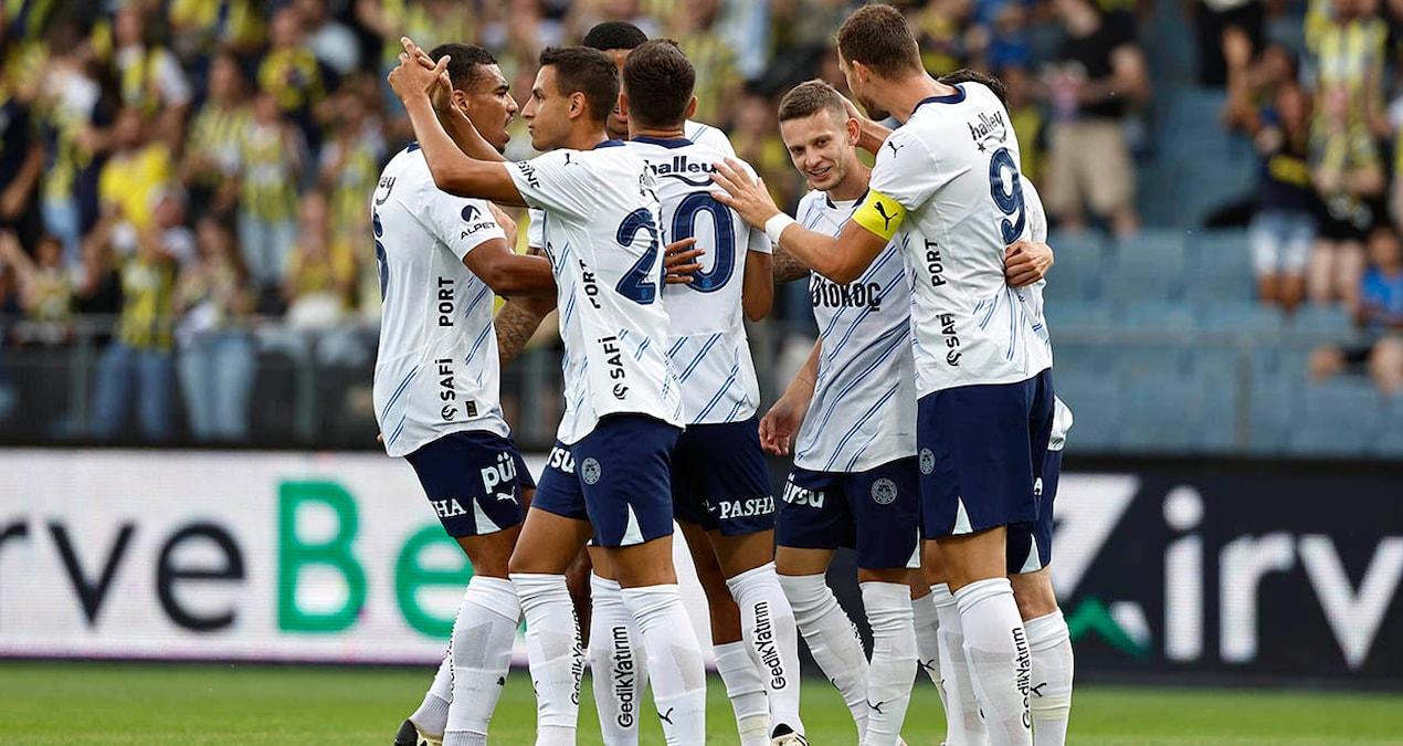 fenerbahce-son-hazirlik-macinda-strasbourgu-4-0-maglup-etti-ncjvgRaI.jpg