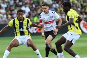 fenerbahcenin-avusturya-kampindaki-ilk-hazirlik-maci-y8UalBGM.jpg