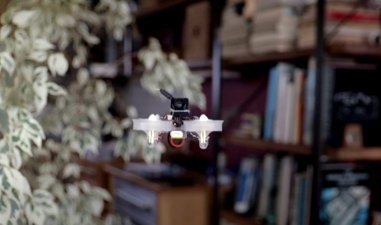 Mikro Hava Araçları ve Güneş Enerjili Uçan Robotlar