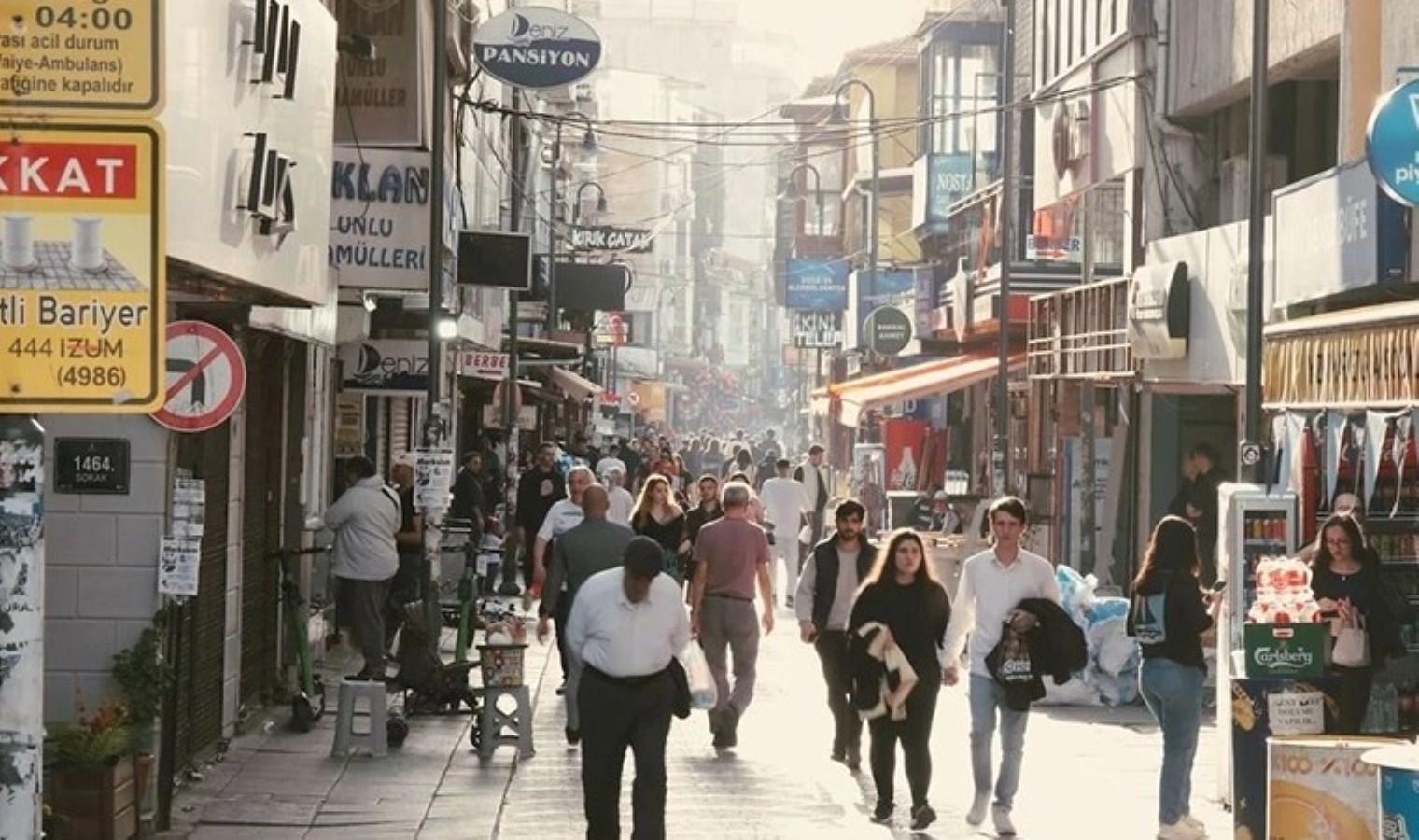izmirin-tarihi-bornova-sokagi-belgeseli-donusum-hy8C3pZ1.jpg